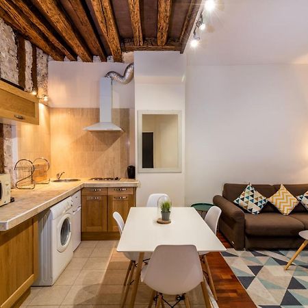 New Chic Flat : Le Marais - Place Des Vosges Paris Exterior photo