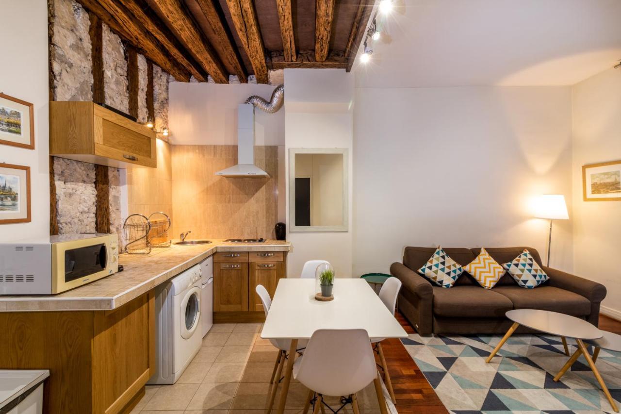 New Chic Flat : Le Marais - Place Des Vosges Paris Exterior photo