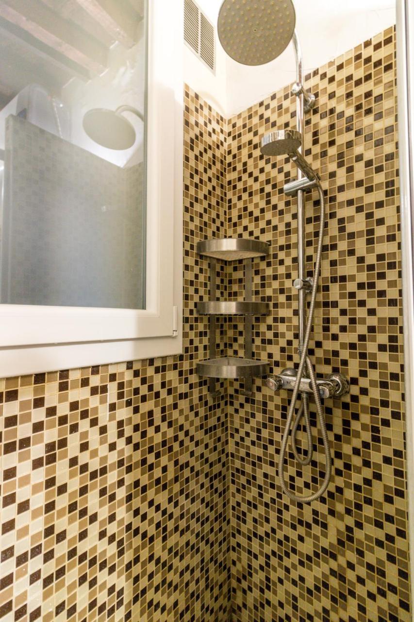 New Chic Flat : Le Marais - Place Des Vosges Paris Exterior photo